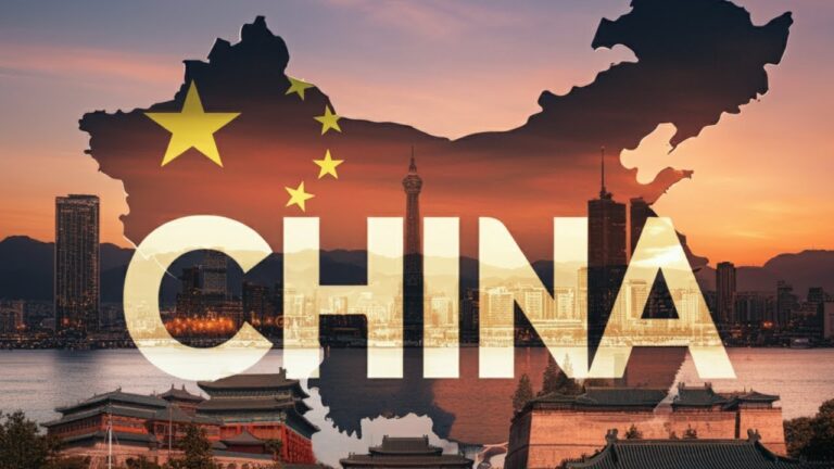 “Unveiling China: Top Tourist Spots, Surprising Traditions, and Bizarre Laws You Need to Know!”